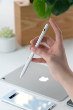 Load image into Gallery viewer, Momax One Link 2-in-1 Active Stylus Pen for iOS &amp; Android (TP3)
